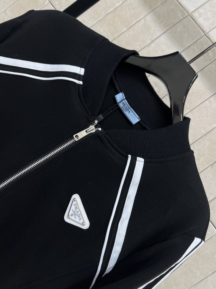 Кофта жіноча фото 2