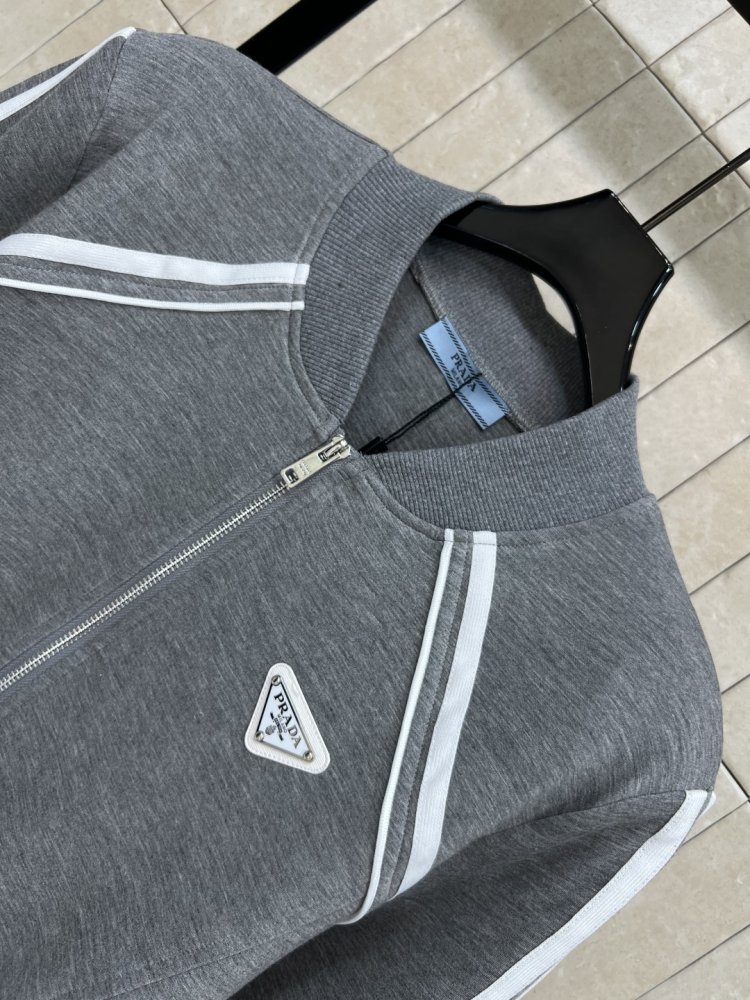 Кофта жіноча фото 2