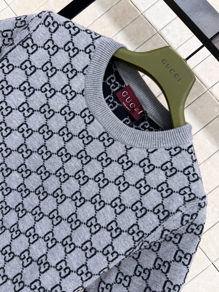 Кофта жіноча фото 2