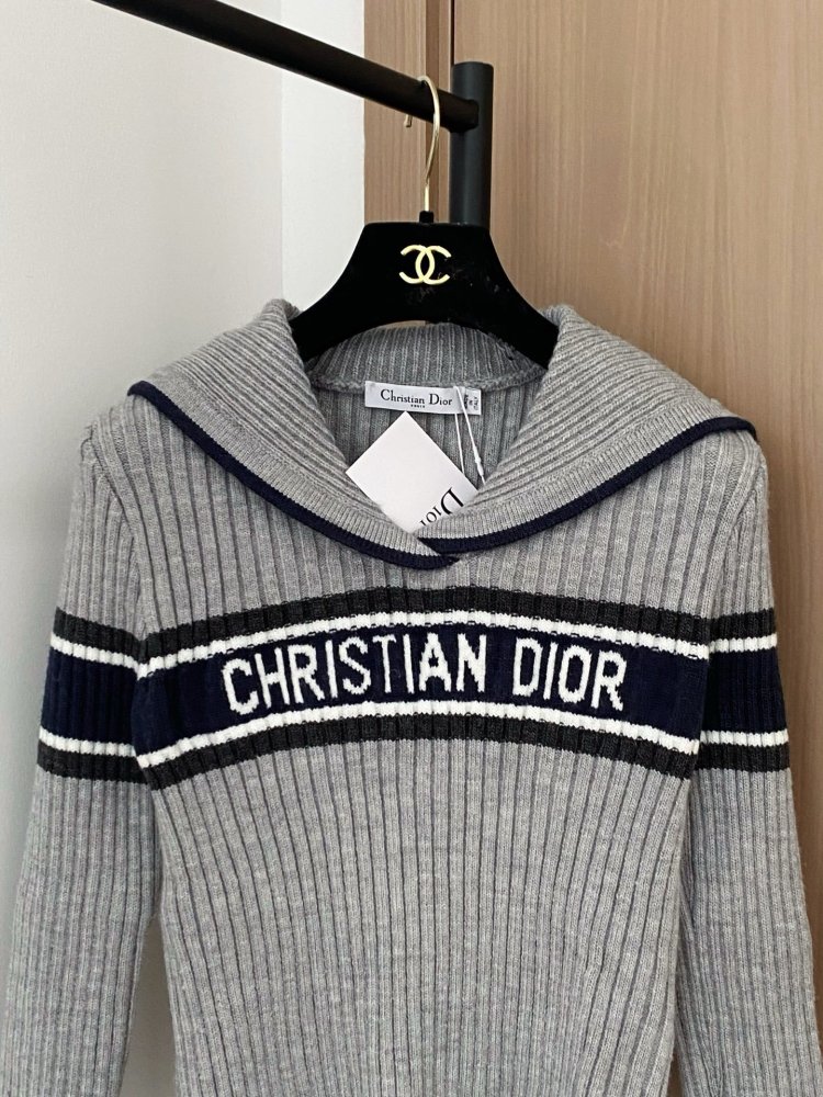 Кофта жіноча фото 2