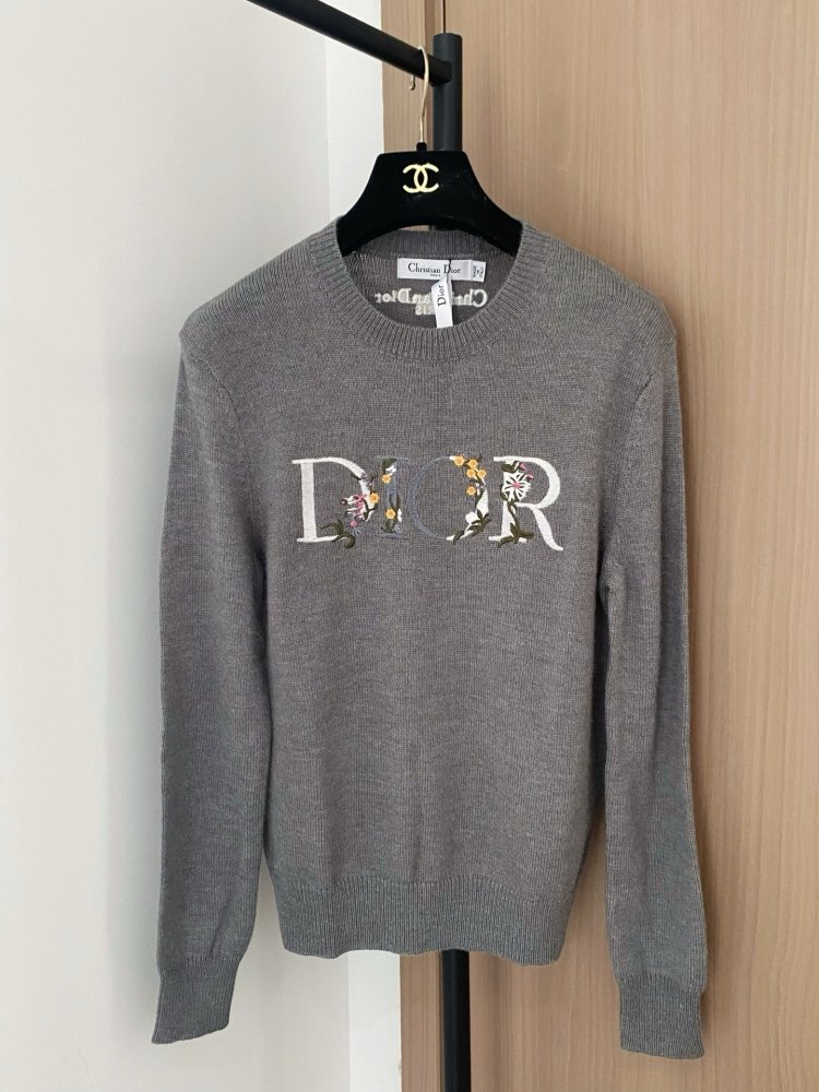 Кофта жіноча фото 2