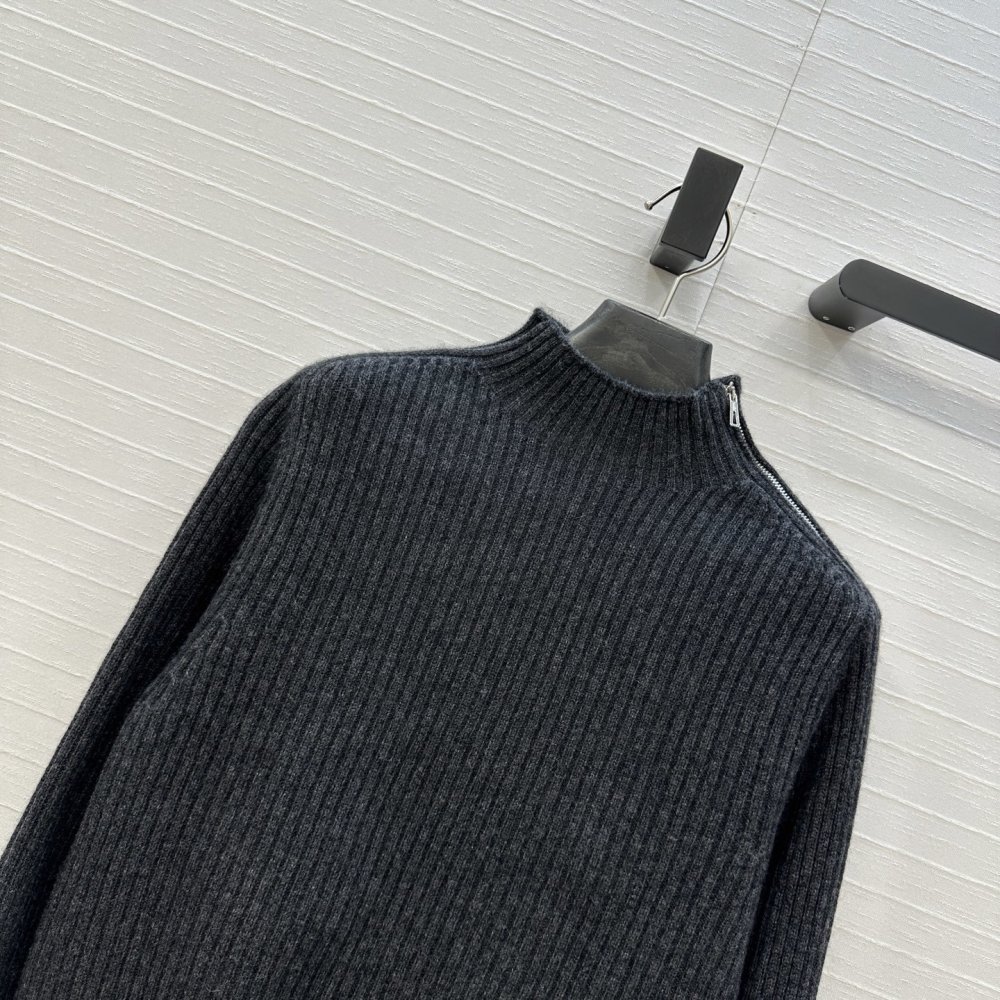 Кофта женская фото 2