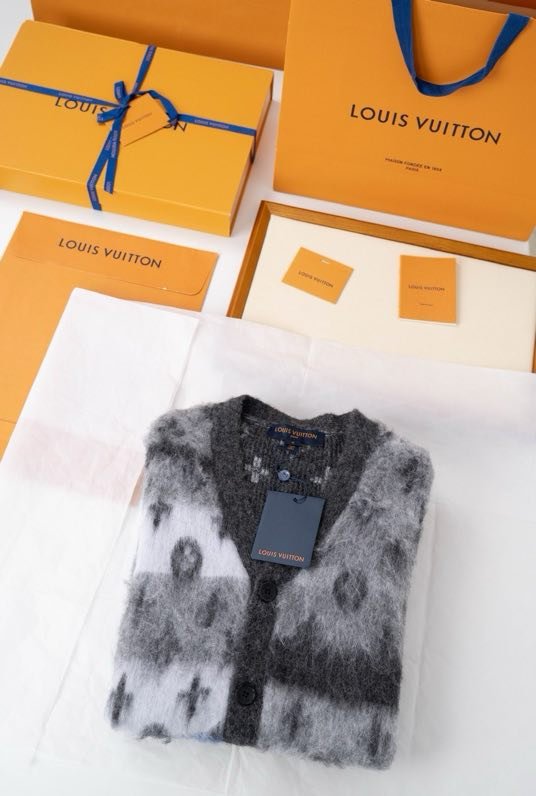 Blouse women's фото 2