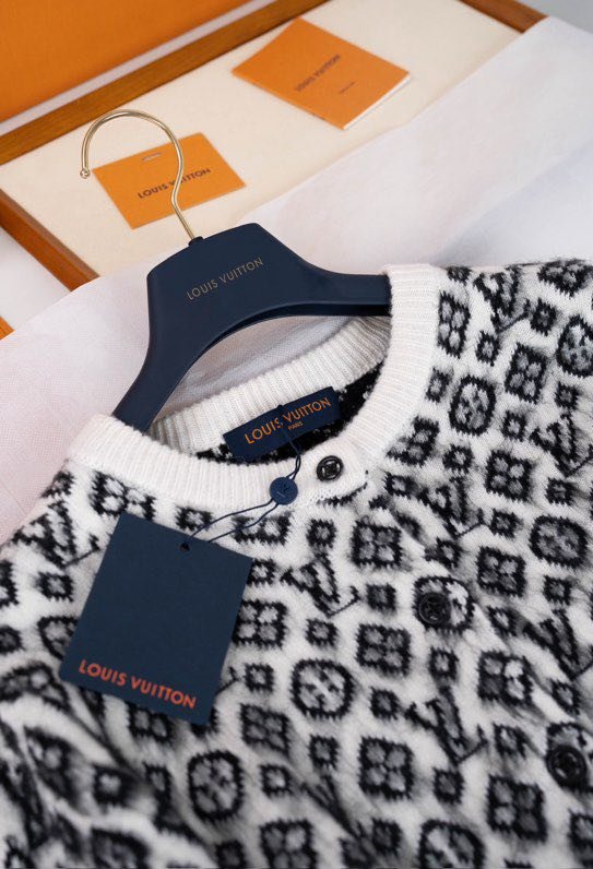 Кофта женская фото 2