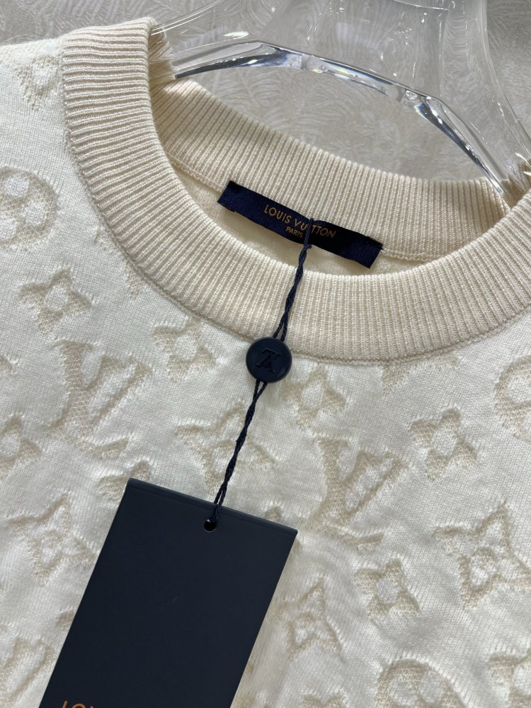 Кофта жіноча фото 2