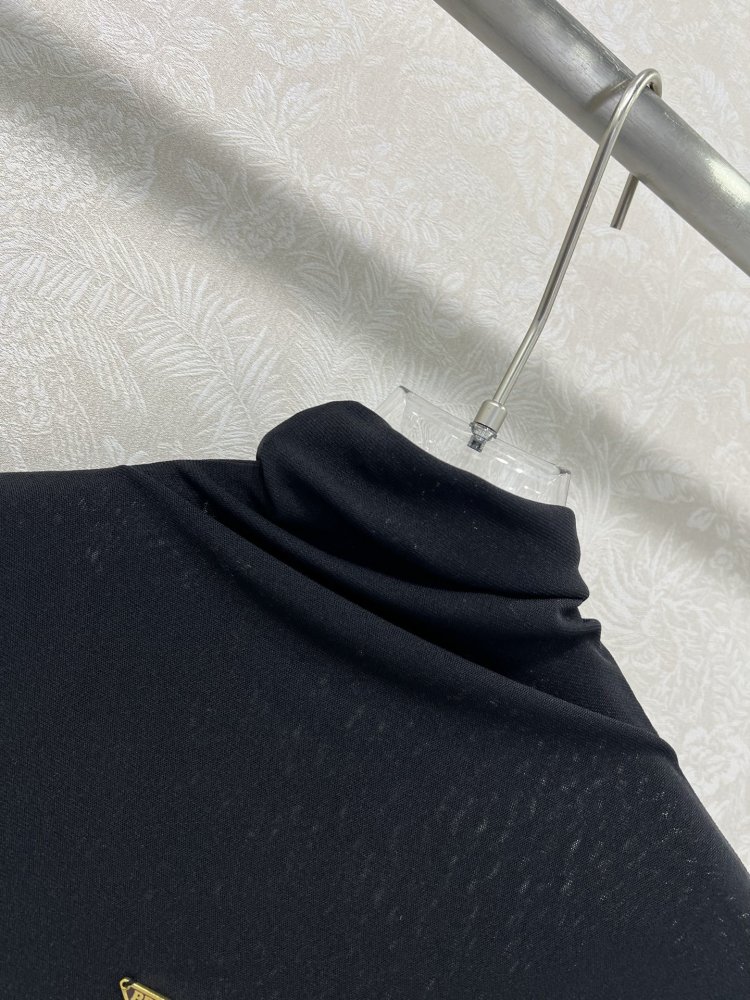 Кофта жіноча фото 2