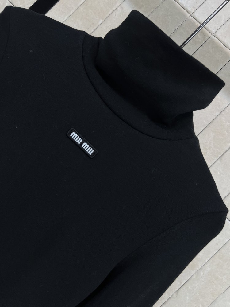 Кофта женская фото 2