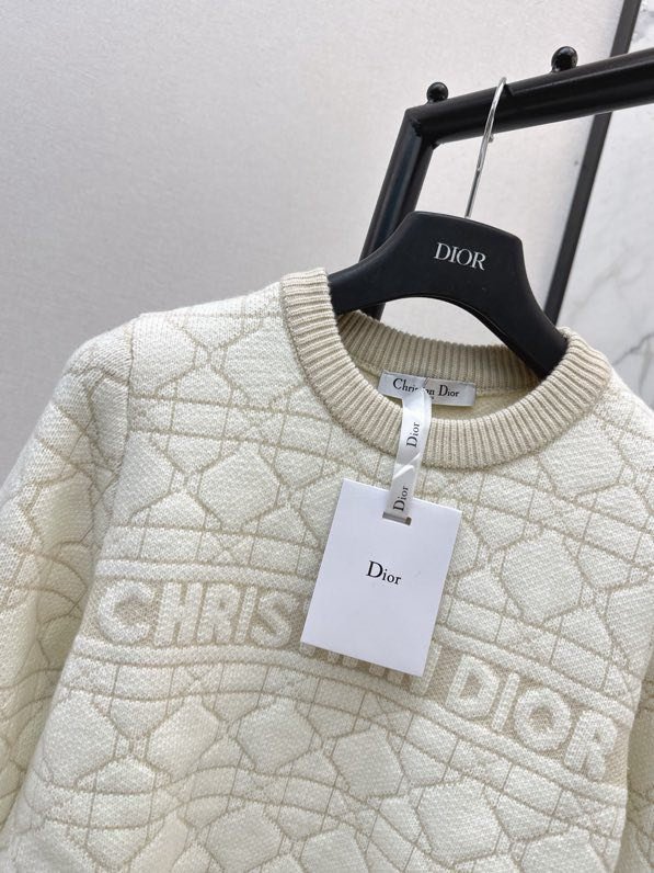 Кофта жіноча фото 2