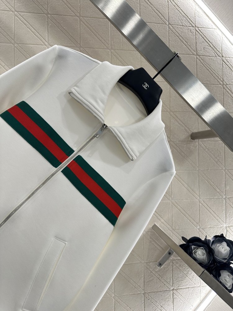 Кофта жіноча фото 3