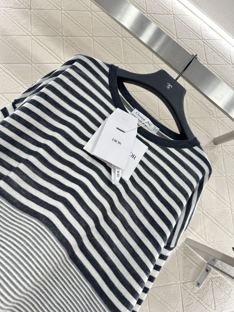 Blouse women's фото 3