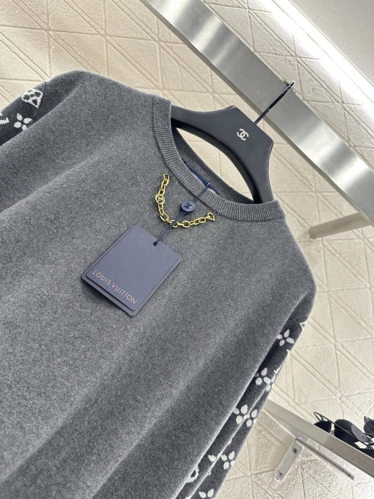 Кофта жіноча фото 3