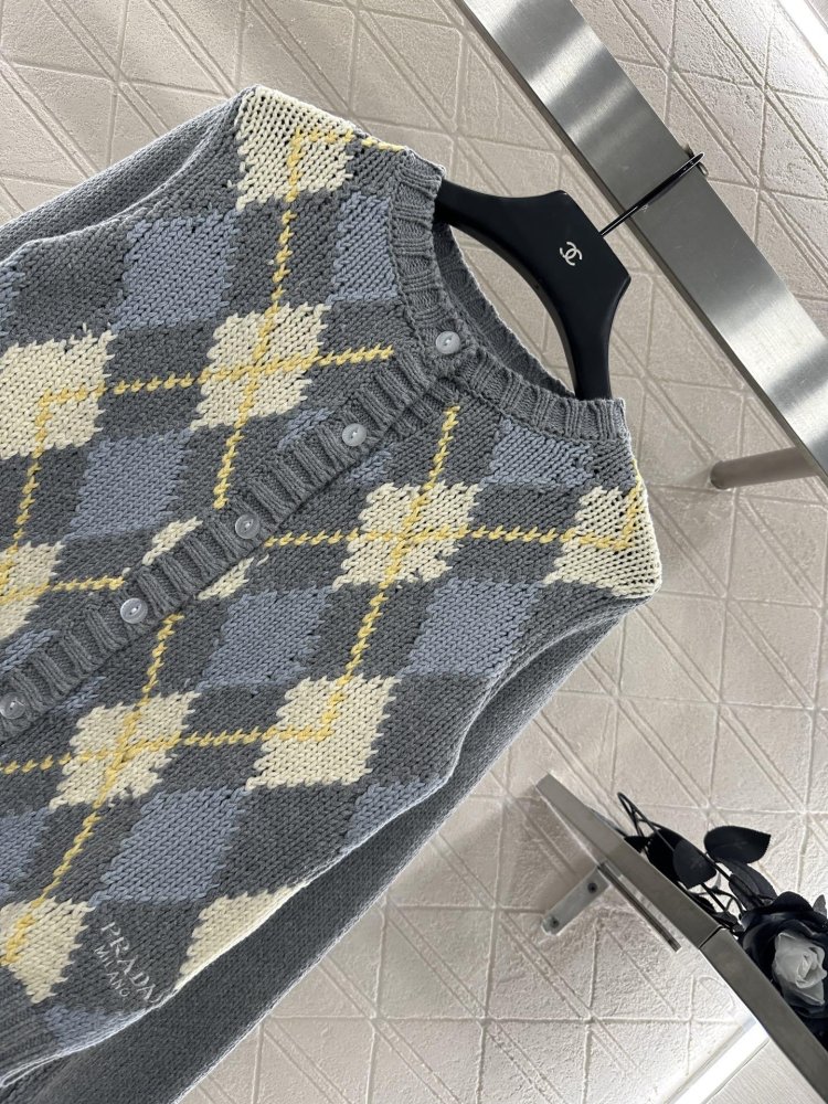 Кофта жіноча фото 3