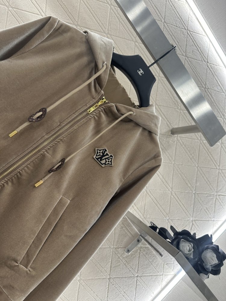 Кофта жіноча фото 3