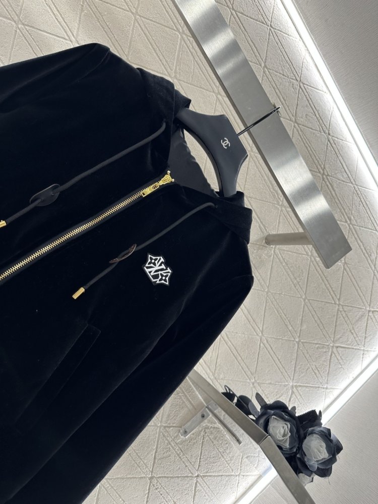 Кофта жіноча фото 3