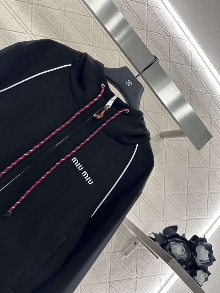 Кофта жіноча фото 3