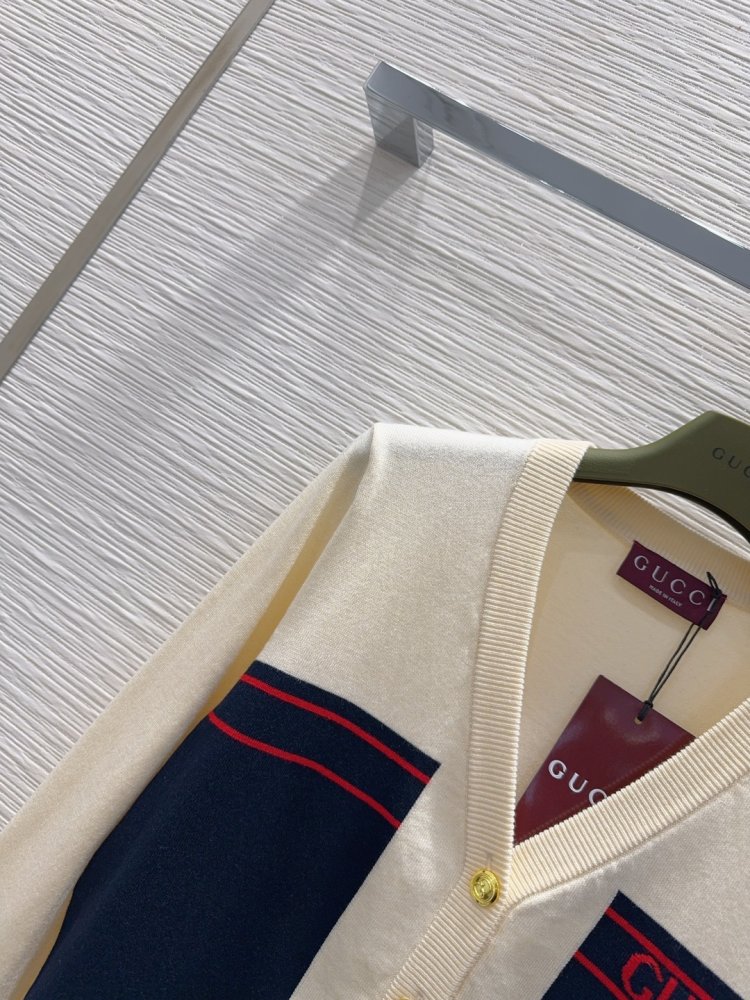 Кофта женская фото 3