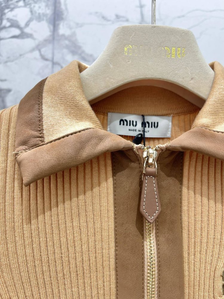 Кофта жіноча фото 3