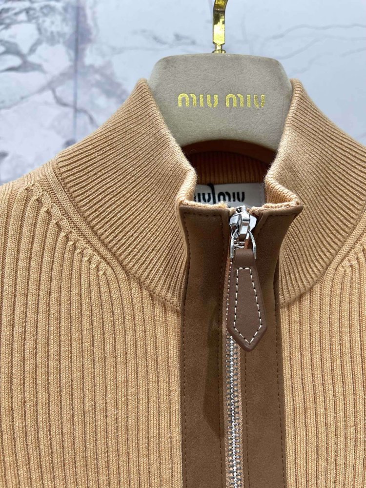 Кофта жіноча фото 3