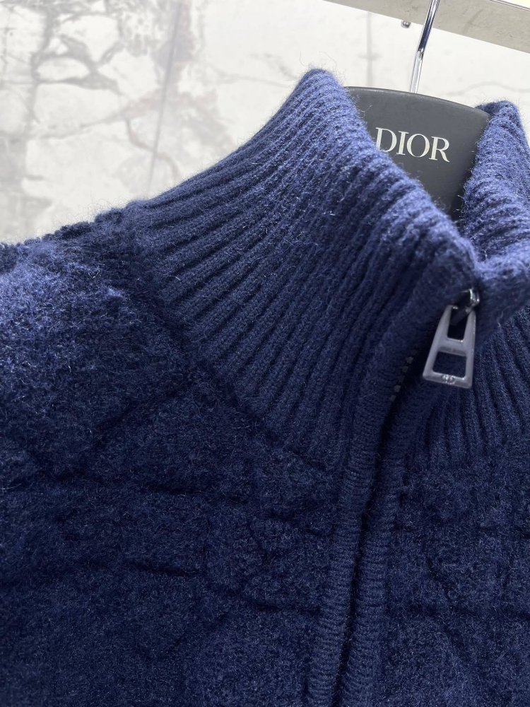 Кофта жіноча фото 3