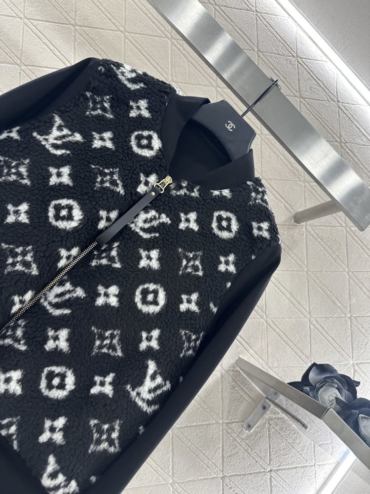 Кофта жіноча фото 3