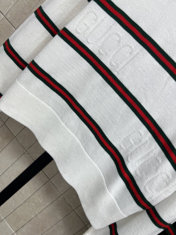 Кофта жіноча фото 3