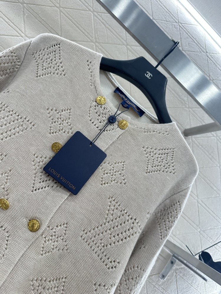 Кофта жіноча фото 3