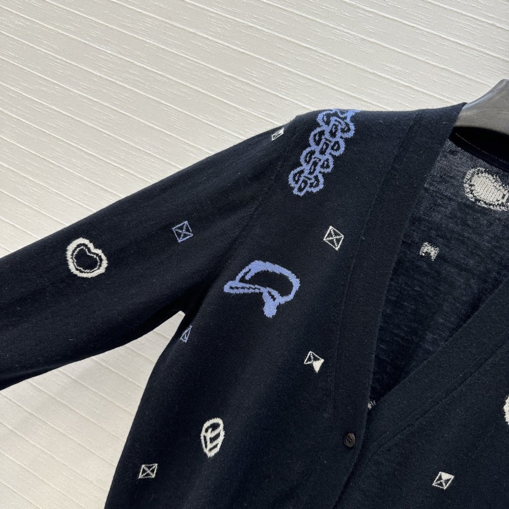 Кофта жіноча фото 3