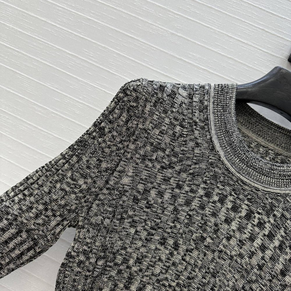 Blouse women's фото 3