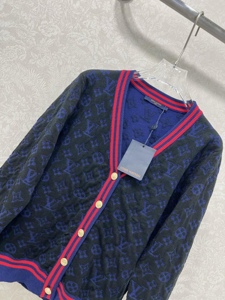 Кофта жіноча фото 3