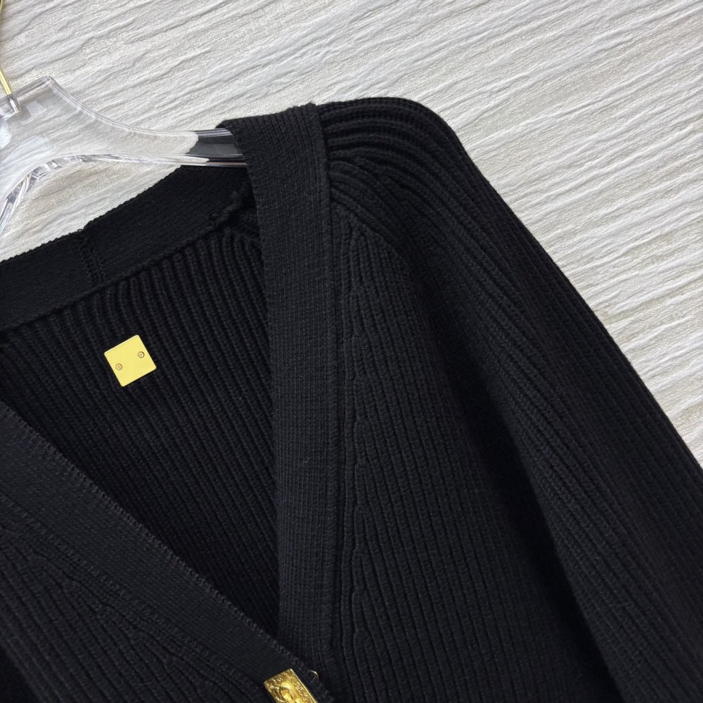 Кофта жіноча фото 4