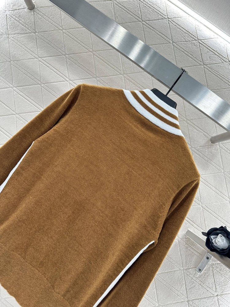 Кофта жіноча фото 4