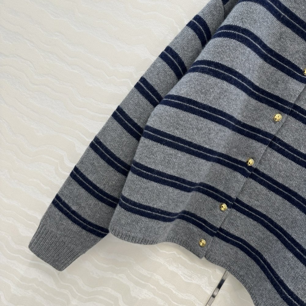 Кофта женская фото 4