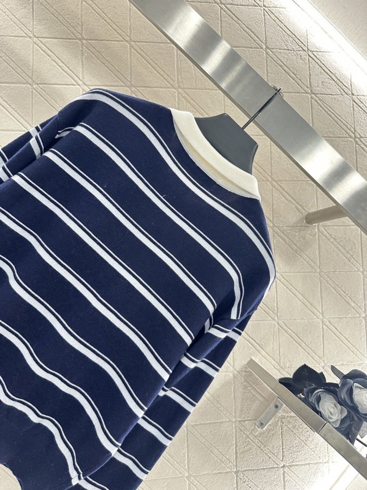 Кофта женская фото 4