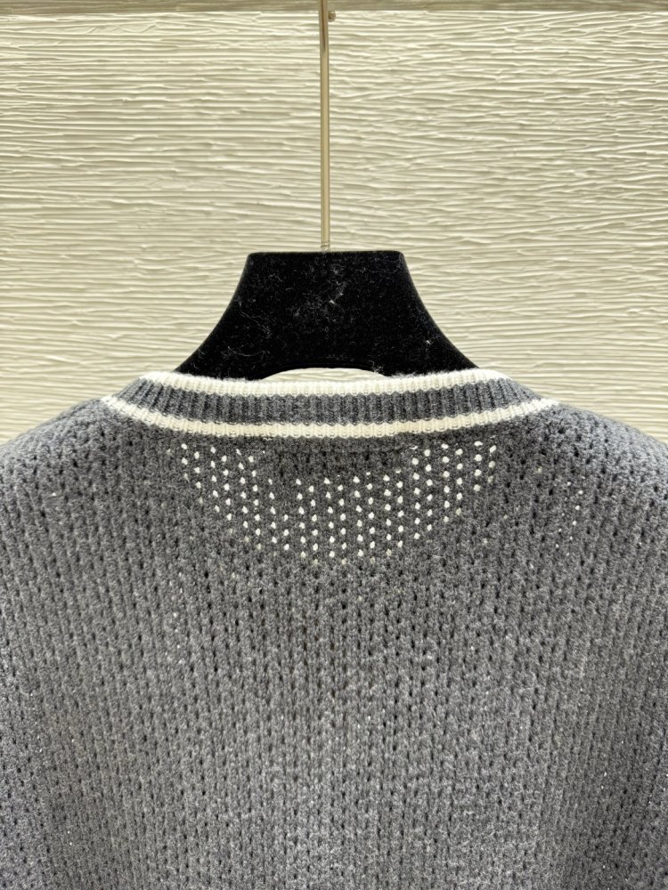 Кофта жіноча фото 4