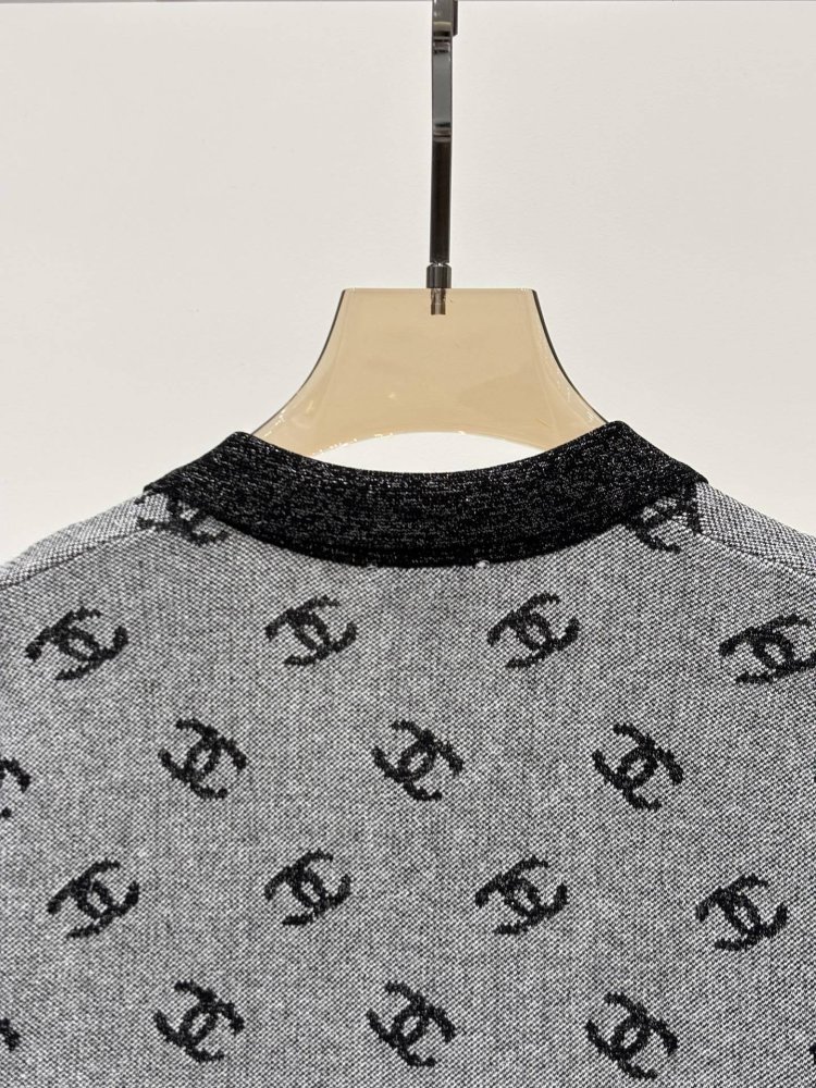 Кофта жіноча фото 4