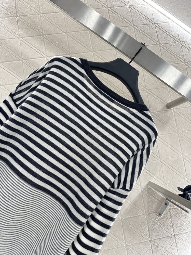 Blouse women's фото 4