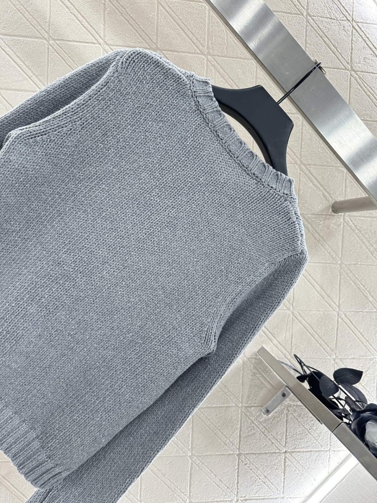 Кофта жіноча фото 4