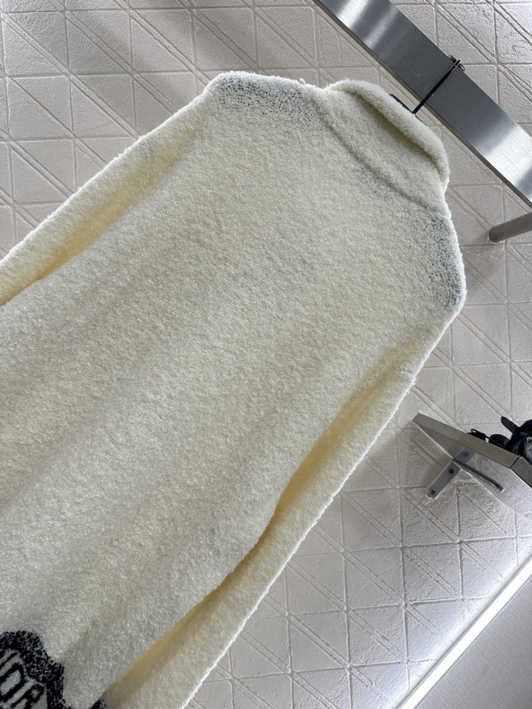 Кофта жіноча фото 4