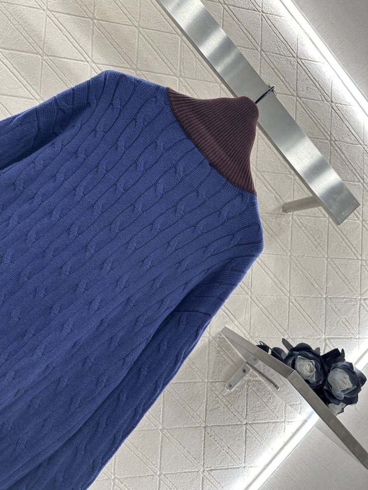 Кофта жіноча фото 4