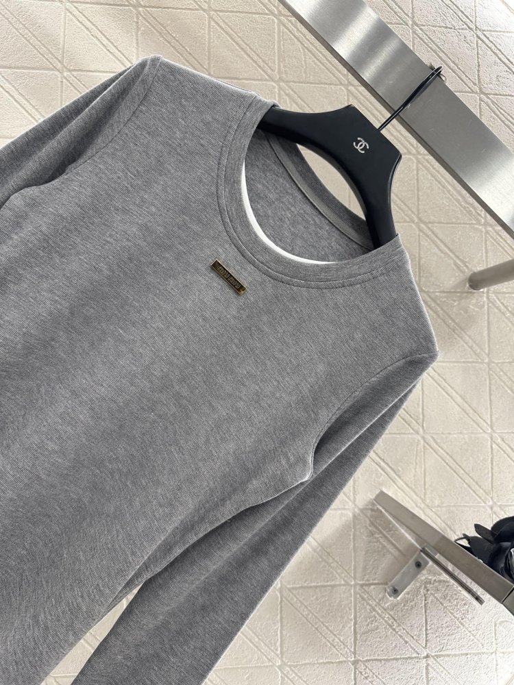 Кофта жіноча фото 4