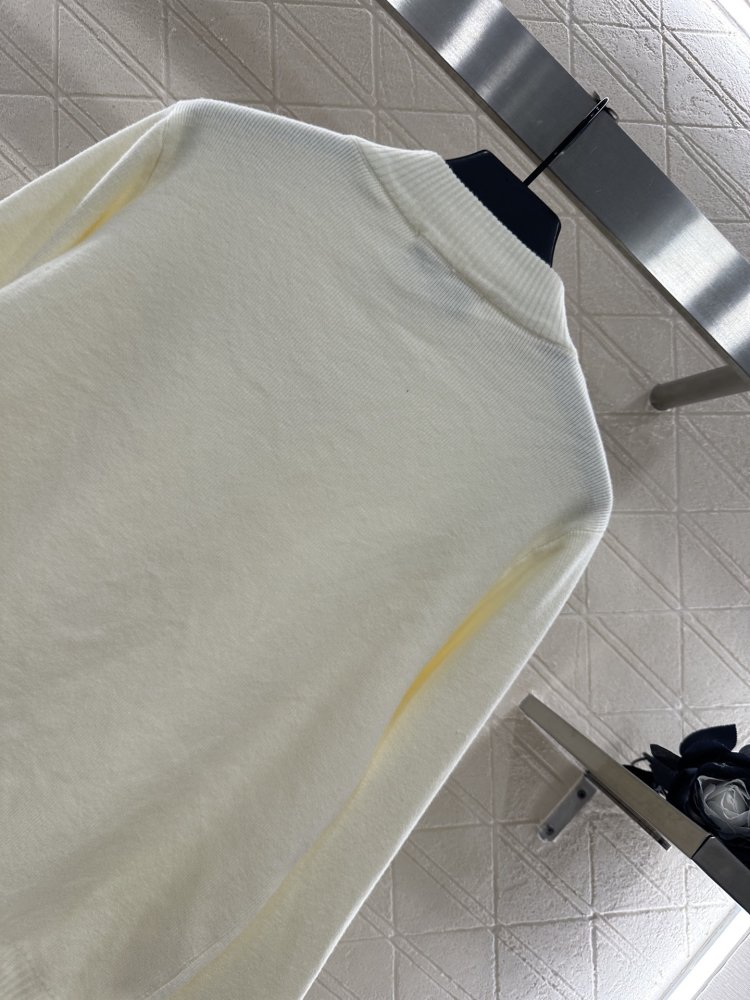 Кофта женская фото 4