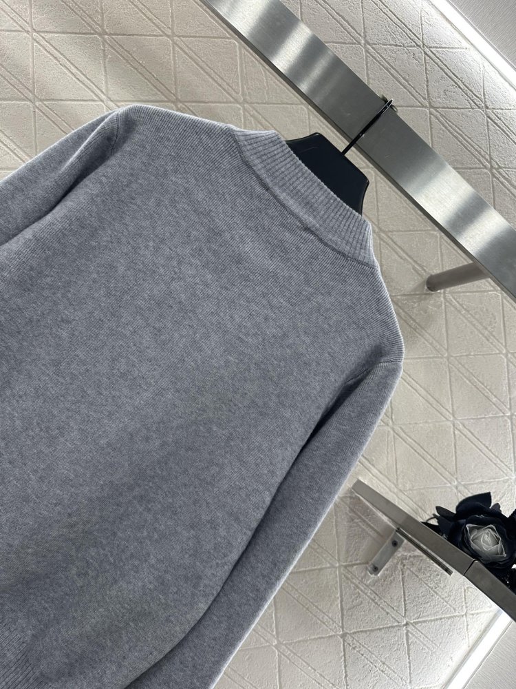 Кофта женская фото 4