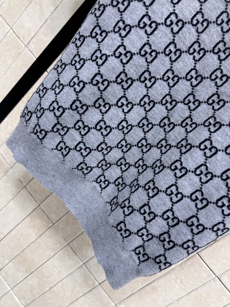 Кофта жіноча фото 4