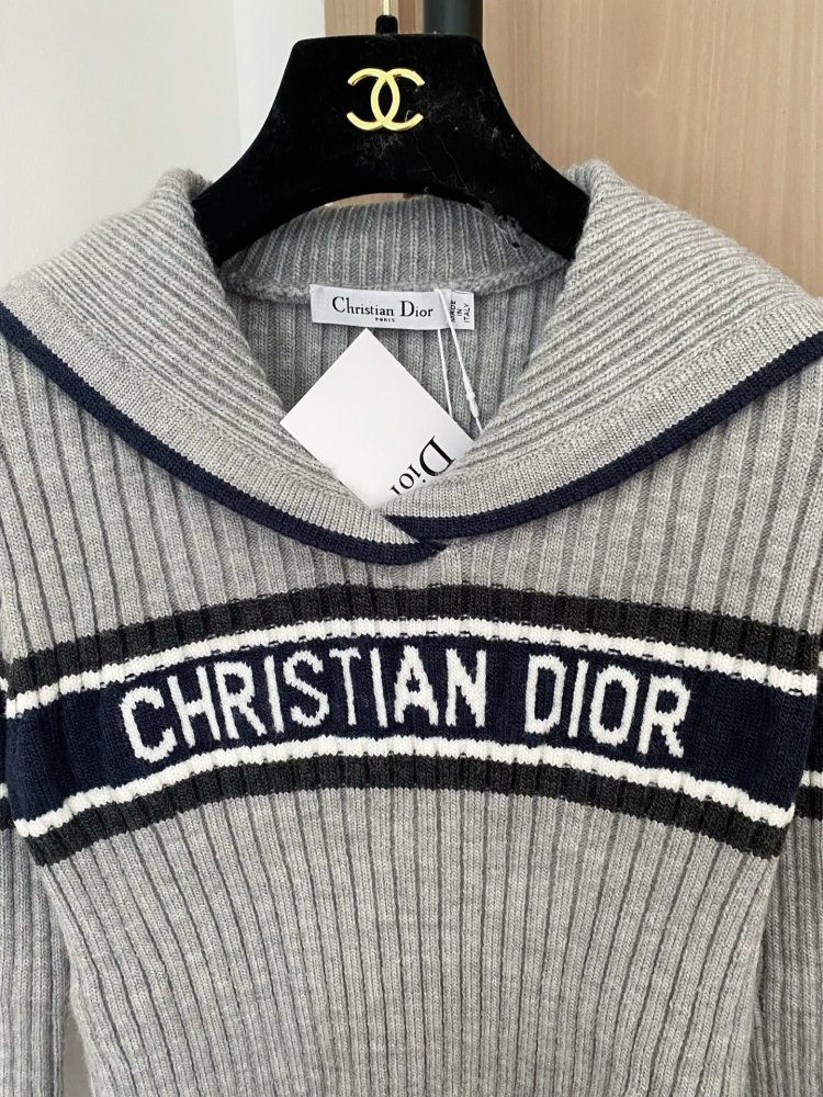 Кофта жіноча фото 4