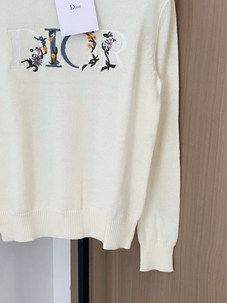 Кофта жіноча фото 4