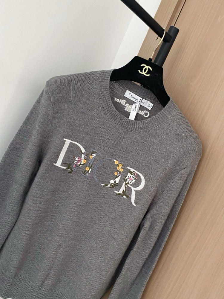 Кофта жіноча фото 4