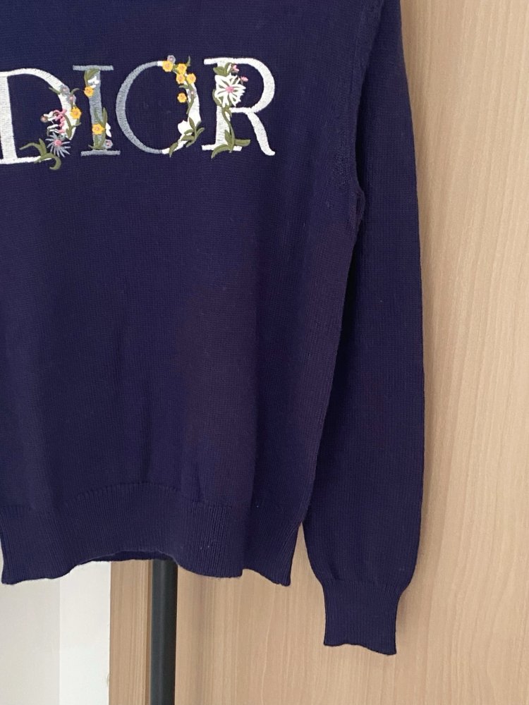 Кофта жіноча фото 4