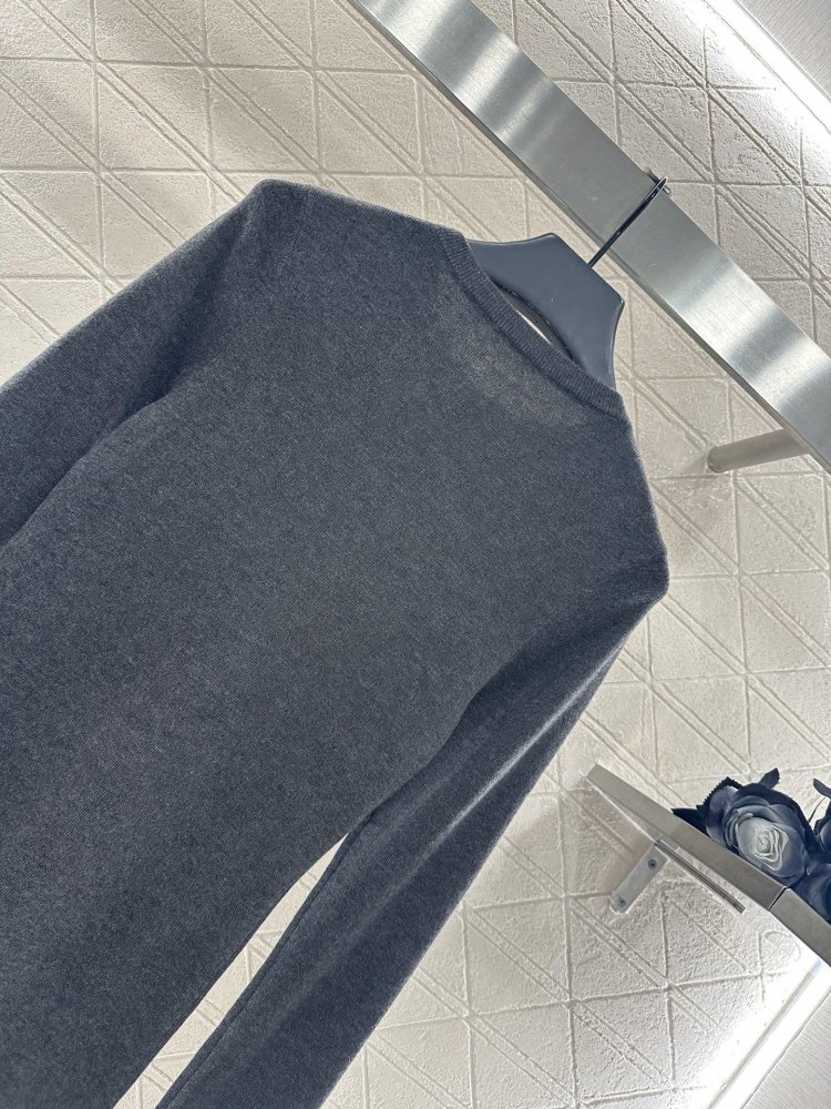 Кофта жіноча фото 4