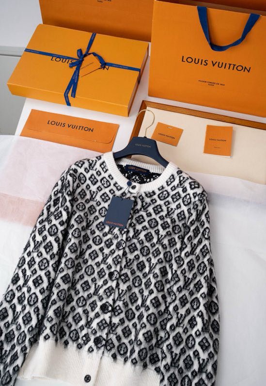 Кофта женская фото 4