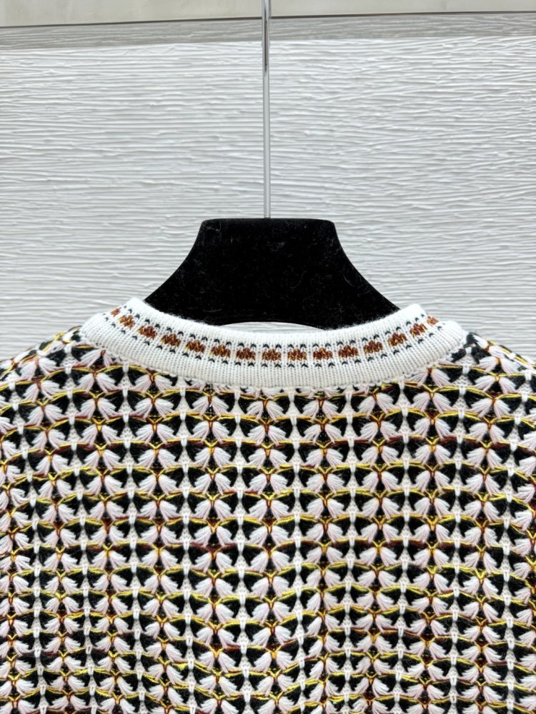 Кофта жіноча фото 4